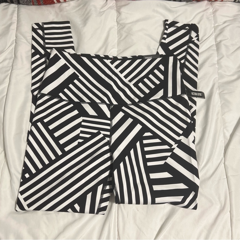 Victoria’s Secret Sport Leggings